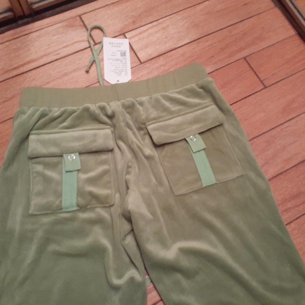 Velvet loose-fitting pants(NWT) - Picture 4 of 4